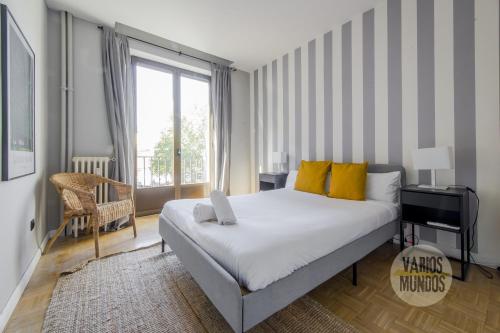 Amplio y Centrico Apt para 9pax en La Latina