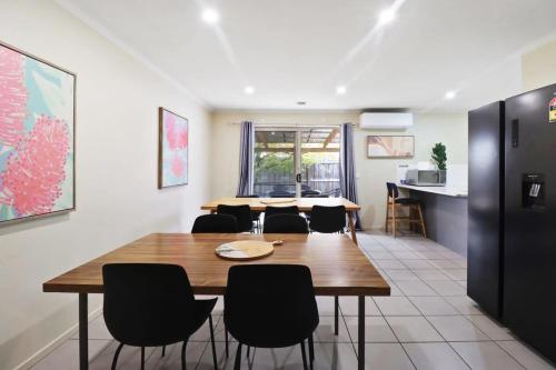 Reconnect on Daly I Epworth and Deakin in Belmont Reconnect on Daly I Epworth and Deakin in Belmont