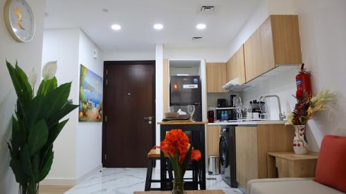 ZenDen 1BR Apartment in Masdar city in Khalifa City ZenDen 1BR Apartment in Masdar city in Khalifa City