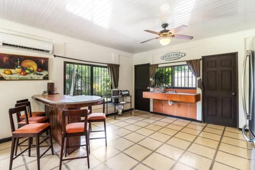 3-BD Home with Pool Walk to Beach in Potrero 3-BD Home with Pool Walk to Beach in Potrero