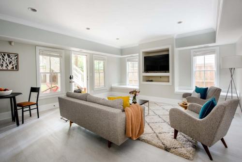 Creme Carmel in Inman Park Creme Carmel in Inman Park