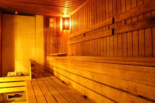 ซาวน่า, เวลล์เนสส์ โอเทล ซินด์แบด (Wellness Hotel Szindbad) in บาลาตันเลลเล ซาวน่า, เวลล์เนสส์ โอเทล ซินด์แบด (Wellness Hotel Szindbad) in บาลาตันเลลเล