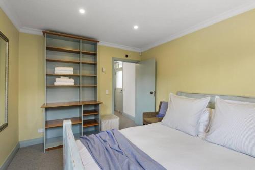 Parkside Oasis - Merivale