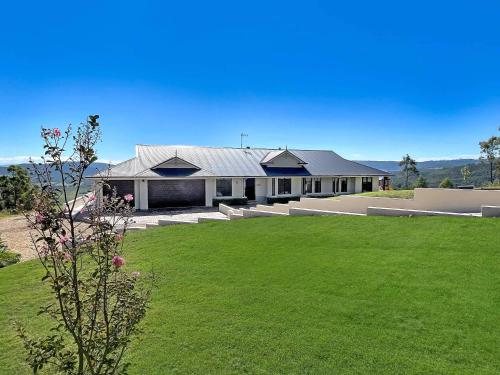 Tangory Rise in Glendonbrook Tangory Rise in Glendonbrook