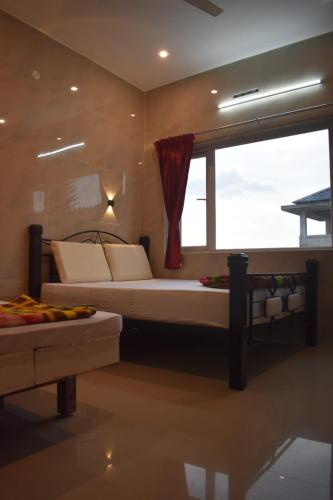 SRI NANDHA LUXURY COMFORTS in Valparai SRI NANDHA LUXURY COMFORTS in Valparai