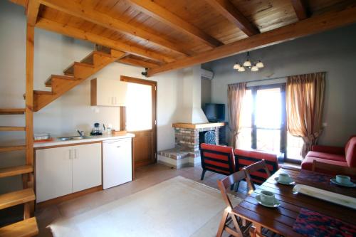 Létesítmények, Vateri in Limni Evoias Létesítmények, Vateri in Limni Evoias