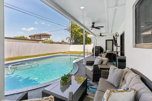 Facilities, Miami Oasis, Spacious 4-Bedroom Home with Pool in Westchester Facilities, Miami Oasis, Spacious 4-Bedroom Home with Pool in Westchester