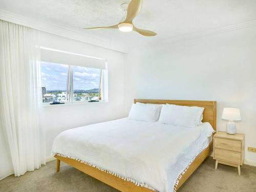 Palm Beach renovated 1 Bedroom