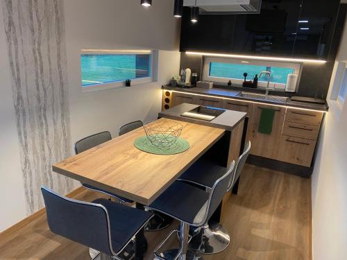 Swan Apartman in ซานดอร์ฟาลว่า Swan Apartman in ซานดอร์ฟาลว่า