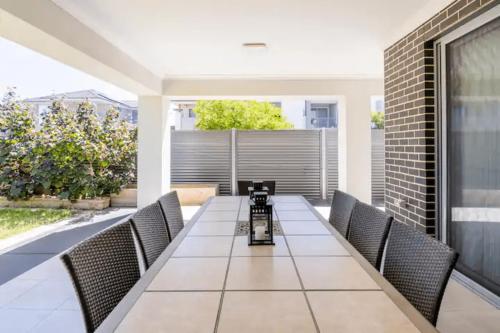 Modern Mansion in Lightsview By Host Solutions in Clearview Modern Mansion in Lightsview By Host Solutions in Clearview