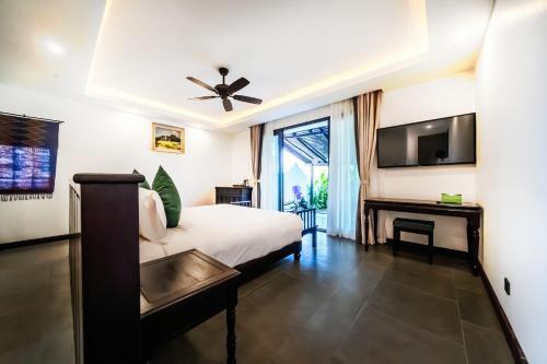 Manyo Hotel and Resort in Nam Khan River Manyo Hotel and Resort in Nam Khan River