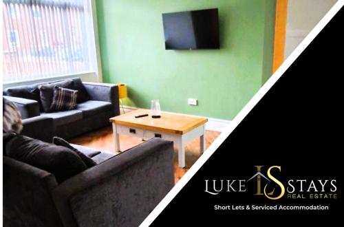 Luke Stays - Welbeck Road in Walkergate Luke Stays - Welbeck Road in Walkergate