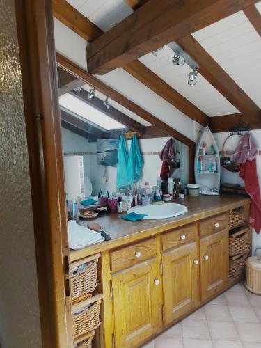 حمام, Chambre privee in سالانشيس حمام, Chambre privee in سالانشيس