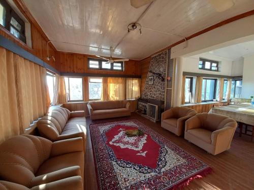 Batrasi Dak Bungalow in ムザファラバード Batrasi Dak Bungalow in ムザファラバード