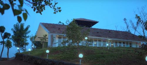 المنظر الخارجي, Bhuvi Wayanad Natural Tea Plantation Resort - Different Activity Packages available to make your sta in Varadoor المنظر الخارجي, Bhuvi Wayanad Natural Tea Plantation Resort - Different Activity Packages available to make your sta in Varadoor