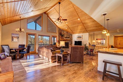 Aspen Lookout by Great Western Lodging in Baldy Mountain Aspen Lookout by Great Western Lodging in Baldy Mountain