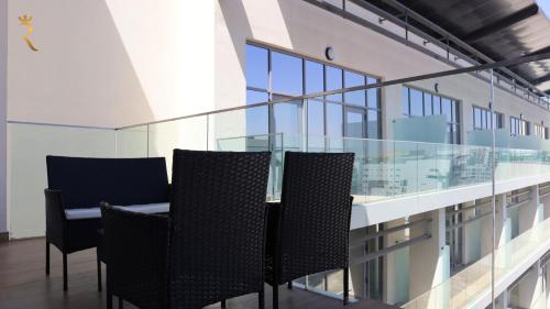 Masdar City Escape Oasis Tranquil 1BR Retreat in Khalifa City Masdar City Escape Oasis Tranquil 1BR Retreat in Khalifa City