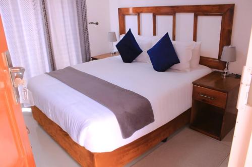 Living Quarters BNB in セレビ ピクウェ Living Quarters BNB in セレビ ピクウェ