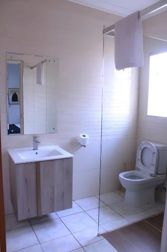 Bathroom, Living Quarters BNB in Selibe-Phikwe Bathroom, Living Quarters BNB in Selibe-Phikwe