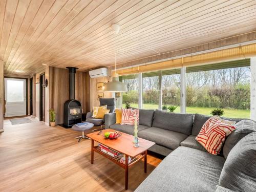 Holiday Home Nelina - 950m to the inlet by Interhome in Falen Holiday Home Nelina - 950m to the inlet by Interhome in Falen