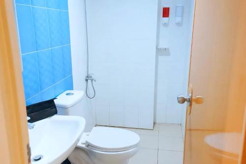 Bathroom, Maple Residences Talisay in Talisay City Bathroom, Maple Residences Talisay in Talisay City