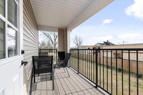 Erkély/terasz, Long-Term Stays LUXE Spacious 3BR Downtown Fay Unit C in Fayetteville (NC) Erkély/terasz, Long-Term Stays LUXE Spacious 3BR Downtown Fay Unit C in Fayetteville (NC)