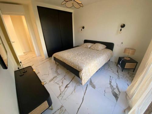 Bel appartement un couple 4 enfants proche plages