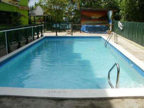 수영장, Pineapple Court Hotel in 오초 리오스 수영장, Pineapple Court Hotel in 오초 리오스