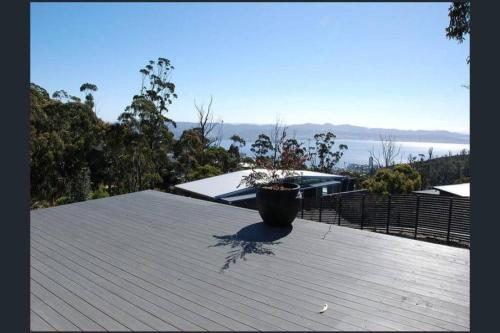 Modern executive house, stunning views over Hobart in Dél-Hobart Modern executive house, stunning views over Hobart in Dél-Hobart