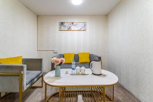 Xian See Tang Youth Hostel in Xian Xian See Tang Youth Hostel in Xian