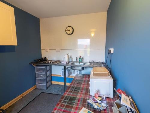 Chalet Phoenix Stable by Interhome in Drumnadrochit Town Center Chalet Phoenix Stable by Interhome in Drumnadrochit Town Center