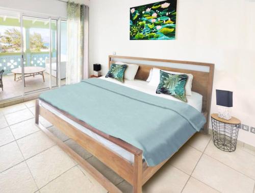 Beachfront bliss in Orient Bay! in Orient Bay Beachfront bliss in Orient Bay! in Orient Bay