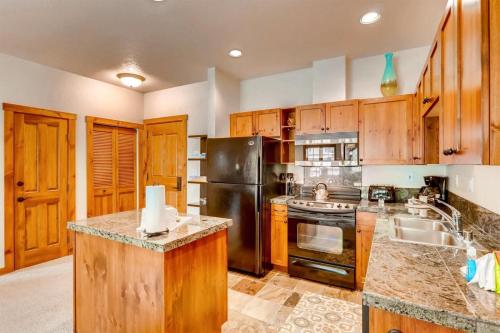 Exterior view, 1 Bedroom Mountain View Condo Located In Historic Downtown Breckenridge Close To Shopping, Dining, N in Warrior's Mark Exterior view, 1 Bedroom Mountain View Condo Located In Historic Downtown Breckenridge Close To Shopping, Dining, N in Warrior's Mark