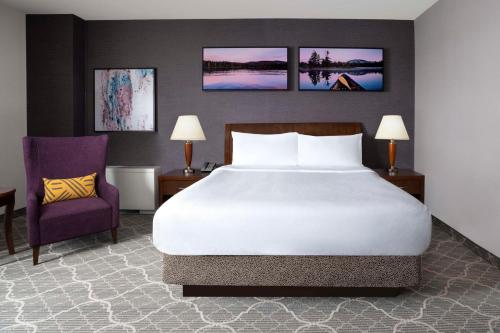 Hilton Garden Inn Calgary Airport in Calgary (AB) Hilton Garden Inn Calgary Airport in Calgary (AB)