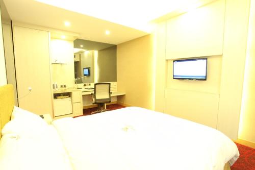 Dhaka Regency Hotel & Resort in Dhaka Dhaka Regency Hotel & Resort in Dhaka