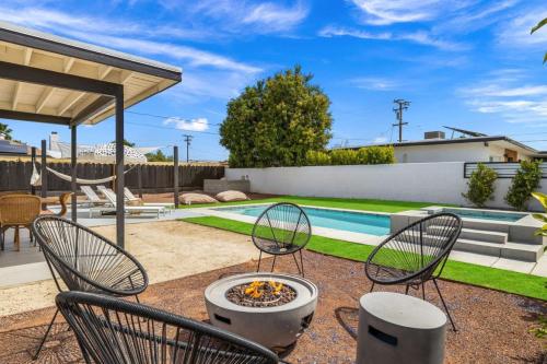 Parocela Palms by Rather Be Properties