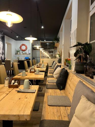 Restaurant, Strandhaus WOTAN in Ostseebad Kuhlungsborn Restaurant, Strandhaus WOTAN in Ostseebad Kuhlungsborn