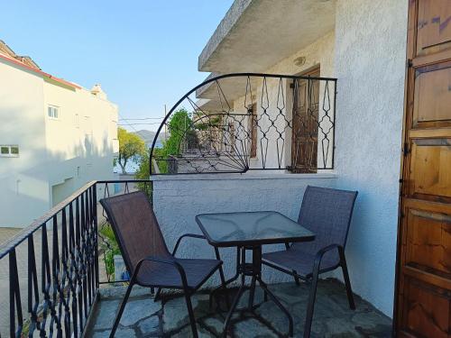 Balcony/terrace, Evan's Suite in Glifa Balcony/terrace, Evan's Suite in Glifa