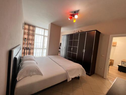 Tirana modern one bedroom Apartment in Laprake Tirana modern one bedroom Apartment in Laprake