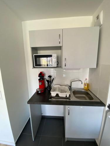 Flat Bobigny near Paris 1 min from the metro in Bobigny Flat Bobigny near Paris 1 min from the metro in Bobigny