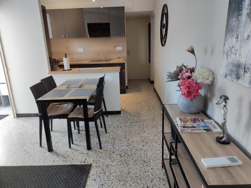 Kitchen, Appartement 4 personnes proximite Aubenas in Saint-Didier-sous-Aubenas Kitchen, Appartement 4 personnes proximite Aubenas in Saint-Didier-sous-Aubenas