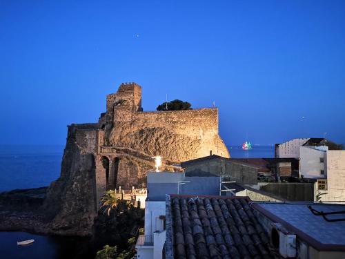 The sea you can feel in Aci Castello The sea you can feel in Aci Castello