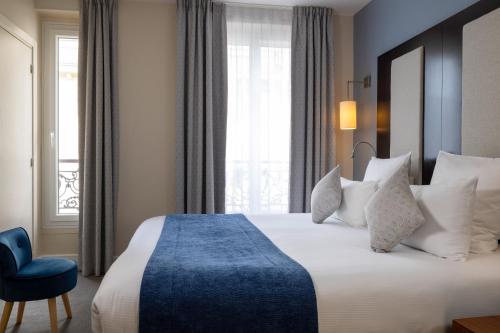 Elysees Bassano Hotel in 16th - Trocadero Elysees Bassano Hotel in 16th - Trocadero