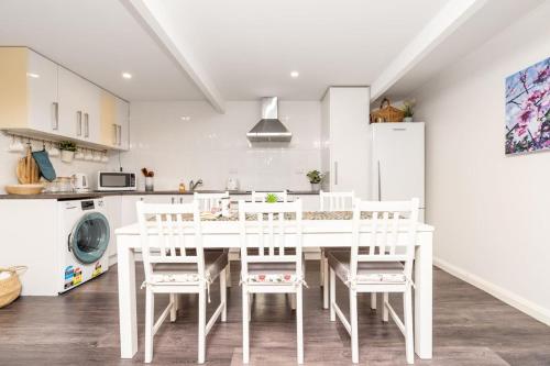 Fasilitas, Peaceful 1BR Home near Canberra Hospital - Hosted by CanStay in Red Hill Fasilitas, Peaceful 1BR Home near Canberra Hospital - Hosted by CanStay in Red Hill