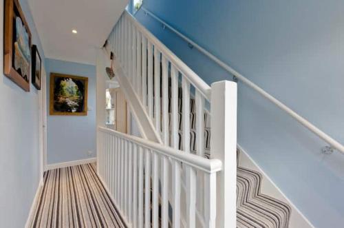 מתקני המלון, StayInWoking at 30 Woodlands in ווקינג מתקני המלון, StayInWoking at 30 Woodlands in ווקינג