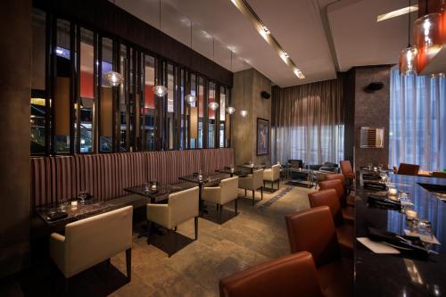 Restaurante, Pantages Hotel Toronto Centre in Toronto Restaurante, Pantages Hotel Toronto Centre in Toronto