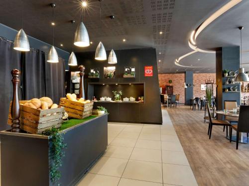 Ravintola, Novotel Paris Est Hotel in Bagnolet Ravintola, Novotel Paris Est Hotel in Bagnolet
