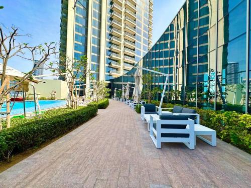 Ocean Bliss - Full Sea Views! in Jumeirah Ocean Bliss - Full Sea Views! in Jumeirah