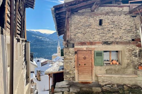 A szálláshely kívülről, Swiss chalet near Flims in Trin-Digg A szálláshely kívülről, Swiss chalet near Flims in Trin-Digg