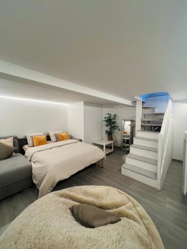 JustLoft Triplex